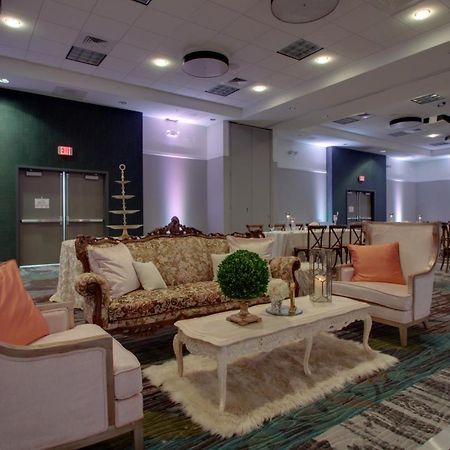 Holiday Inn & Suites Peoria At Grand Prairie By Ihg Exterior foto