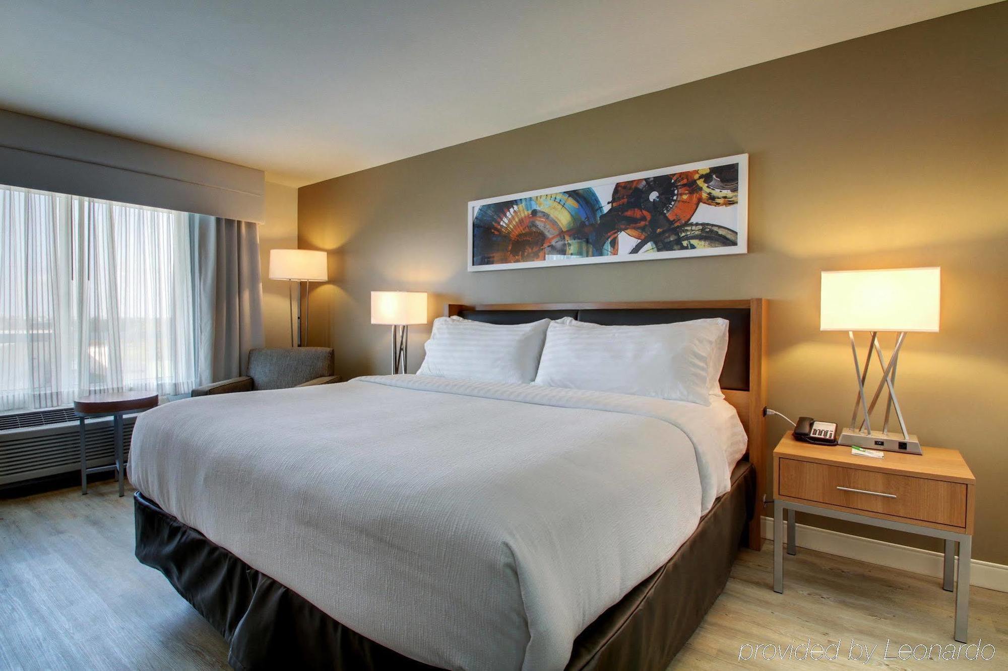 Holiday Inn & Suites Peoria At Grand Prairie By Ihg Exterior foto